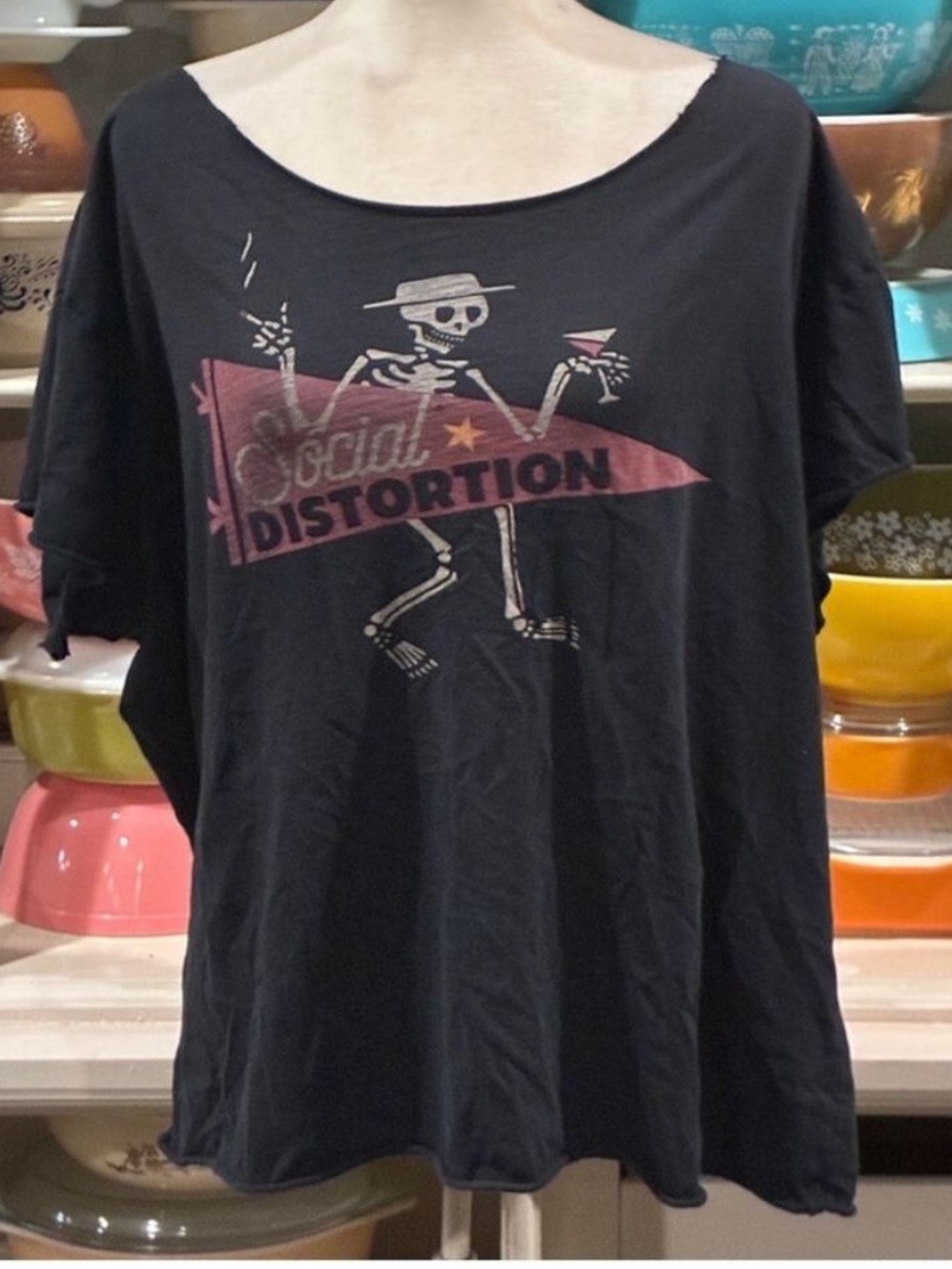 Social Distortion "Skelly" 2017 Spring Tour Distressed Hot Mess Tee - Size Large
